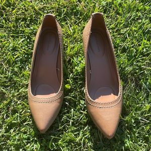 Calvin Klein Jeans Kaleigh Pumps Tan Size 8.5